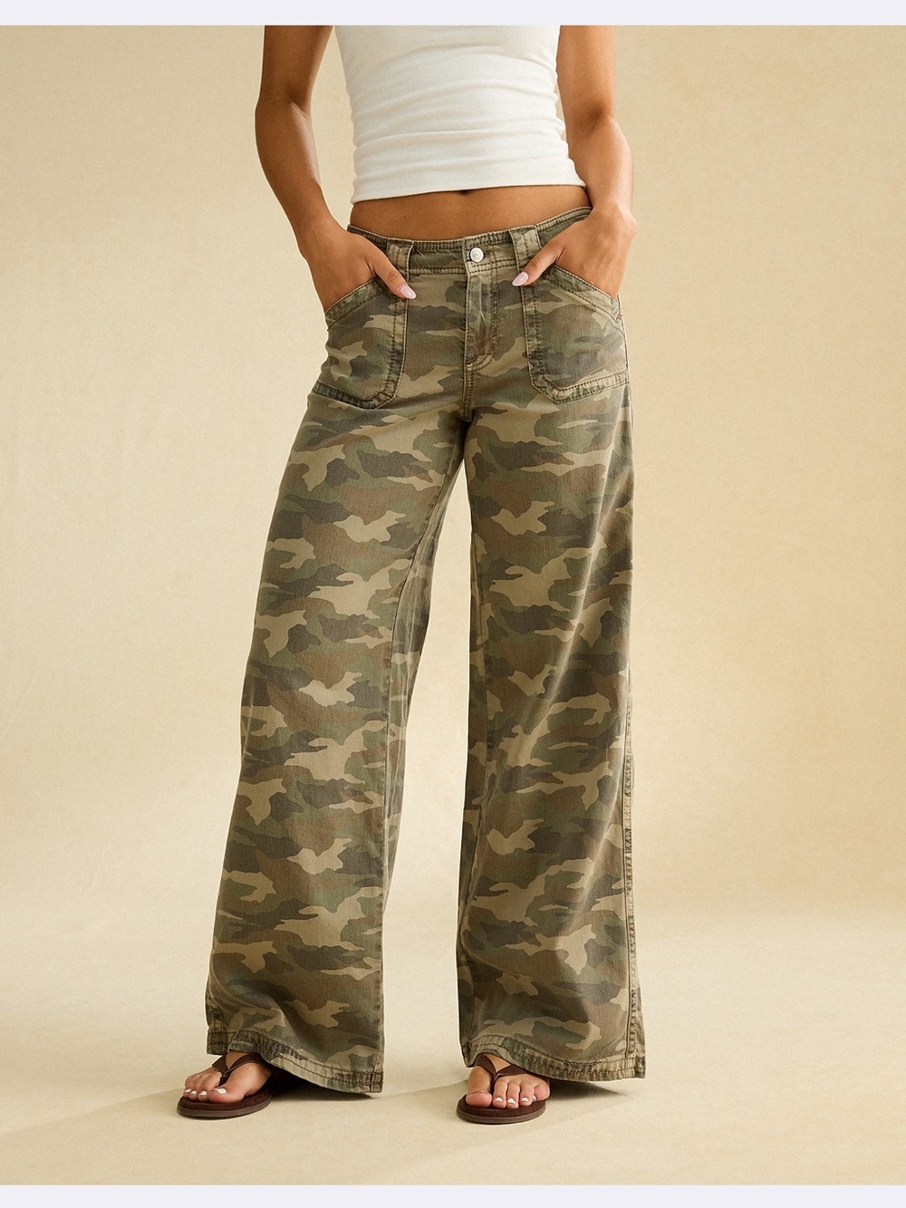 Camo low rise pants